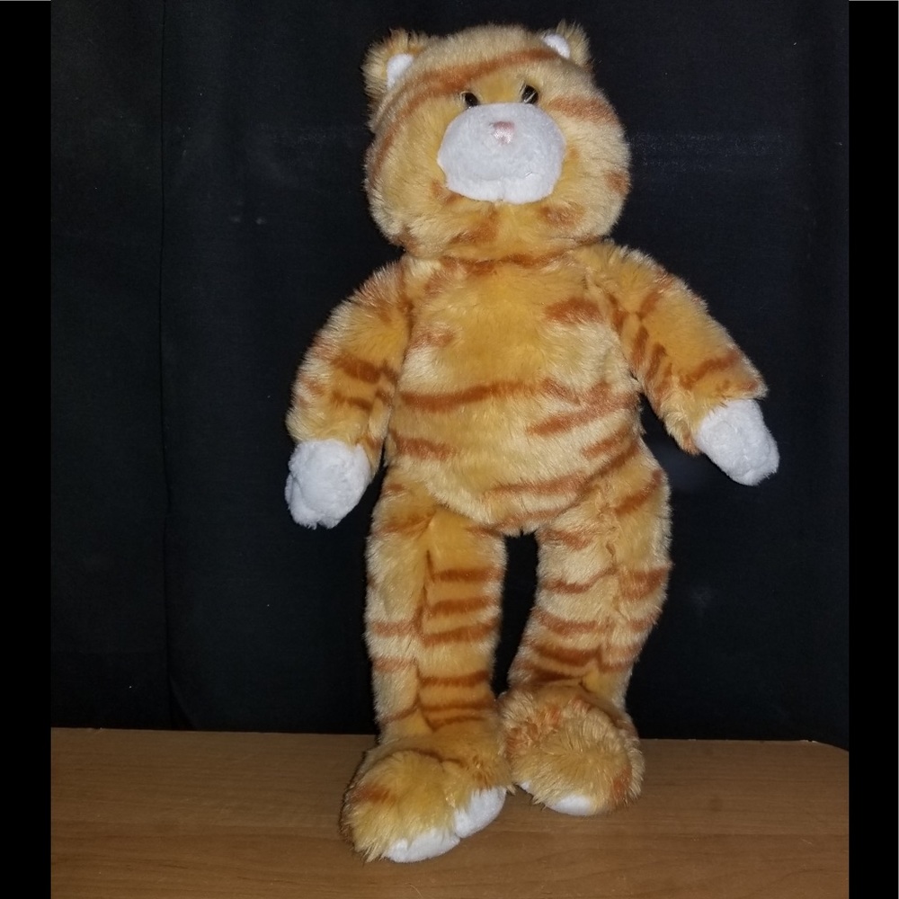Build a bear cat